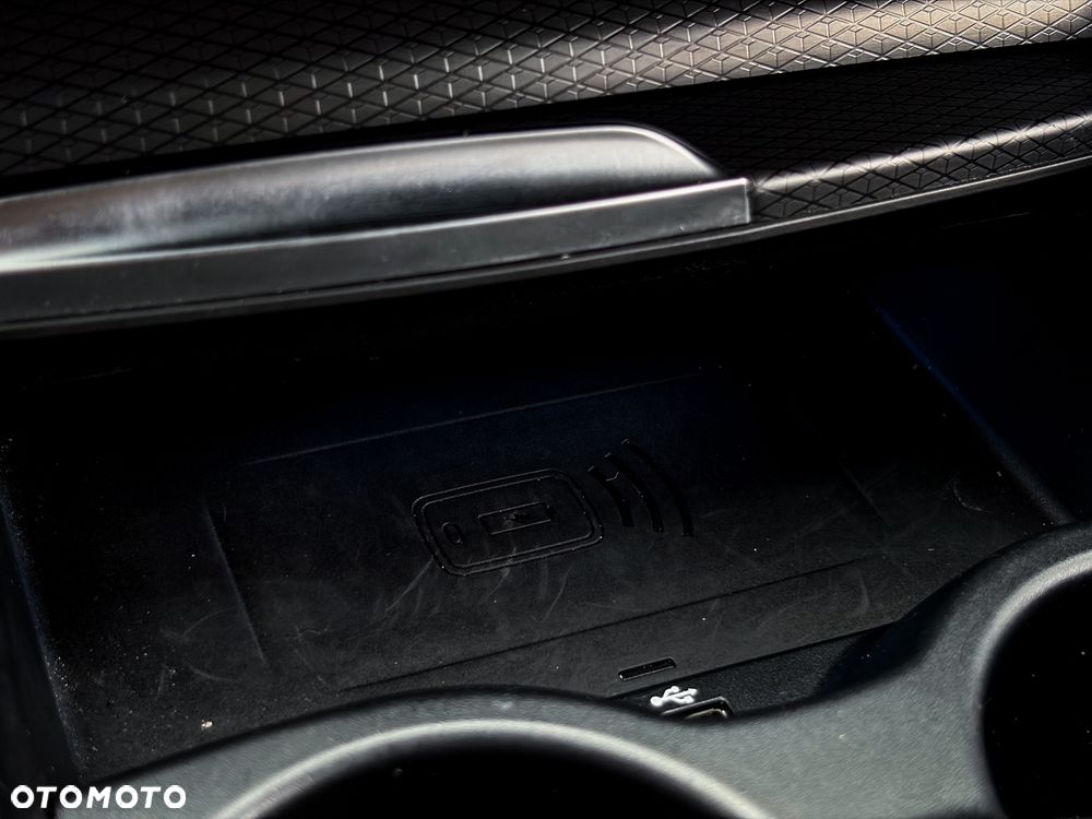 BMW Seria 5 530e M Sport sport - 33
