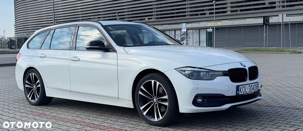 BMW Seria 3 320d Sport Line Shadow - 4