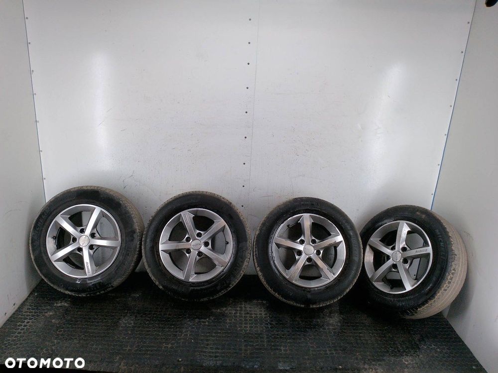 FELGI ALUMINIOWE KOMPLET 15 Z OPONAMI HONDA CIVIC VIII 195/65R15 91H - 1