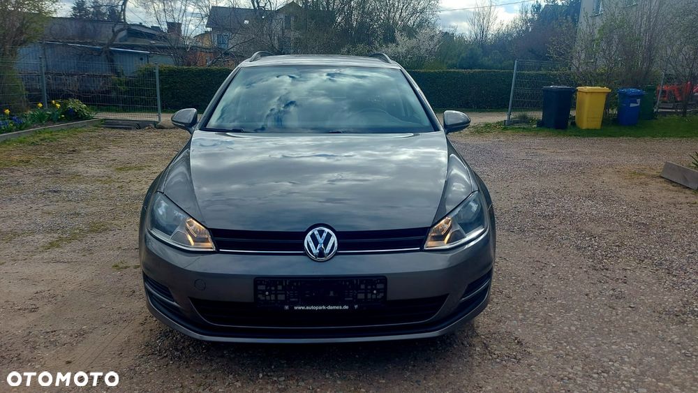 Volkswagen Golf 1.2 TSI BMT Trendline - 4