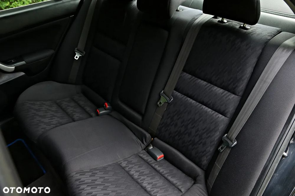 Honda Accord 2.0 i Sport - 9