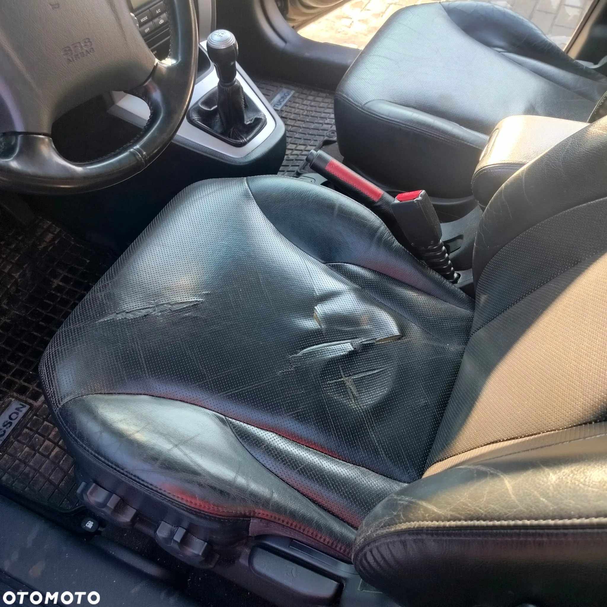 Hyundai Tucson - 16