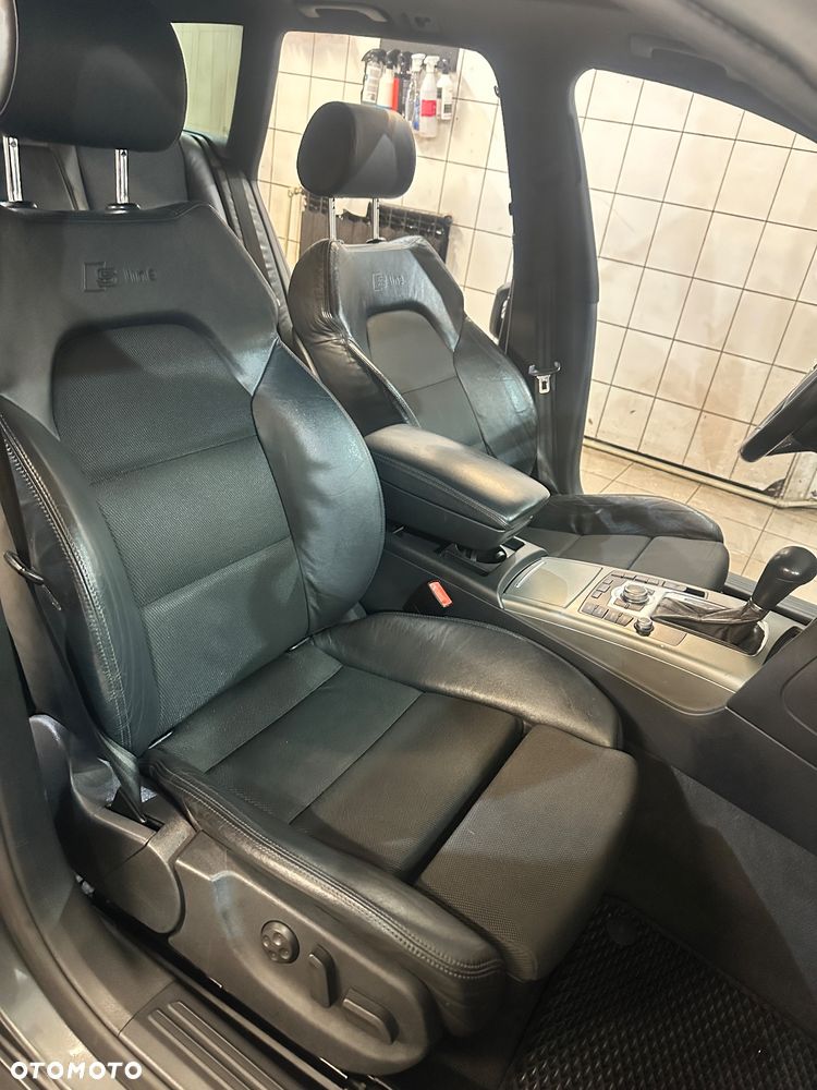 Audi A6 Avant 3.0 TDI DPF quattro tiptronic - 14