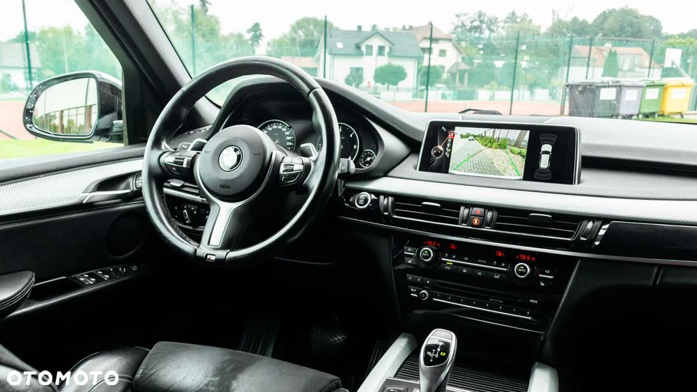 BMW X5 xDrive25d - 29