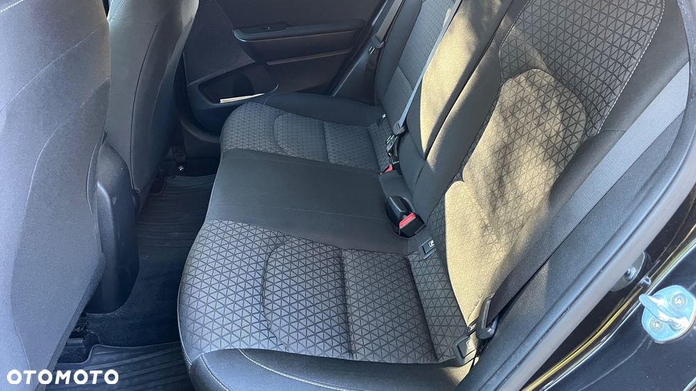 Kia XCeed - 13