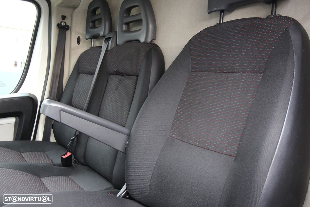 Peugeot Boxer 2.0 BlueHDi 330 L2H1 Pro - 7