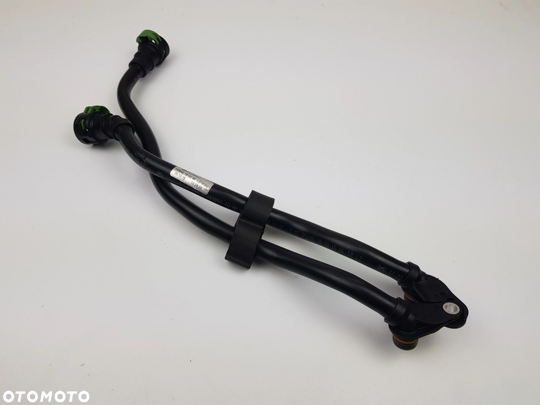 Przewód Wąż Rura chłodnicy oleju BMW F20 F22 F30 B47 2.0 8570449 - 2