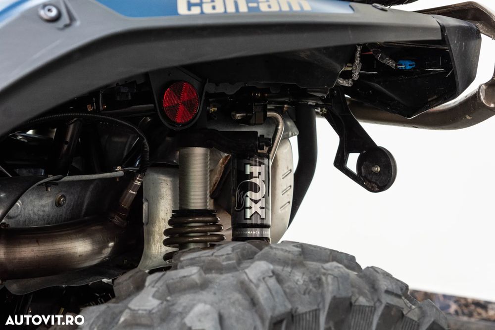 Can-Am Outlander Max - 8