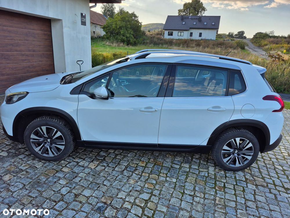 Peugeot 2008 1.6 BlueHDi Allure - 9