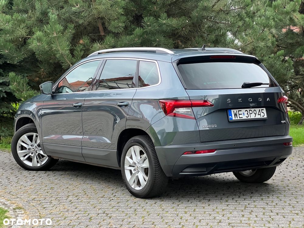 Skoda Karoq 2.0 TDI SCR 4x4 Style DSG - 9