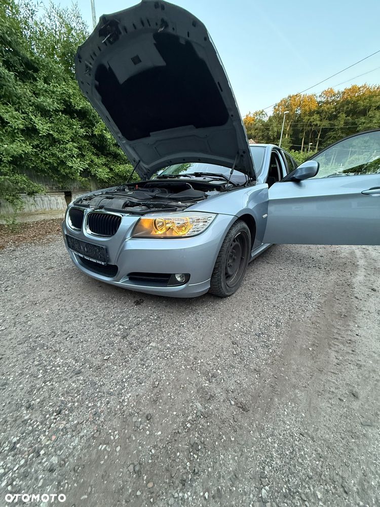 BMW Seria 3 318i Edition Exclusive - 15