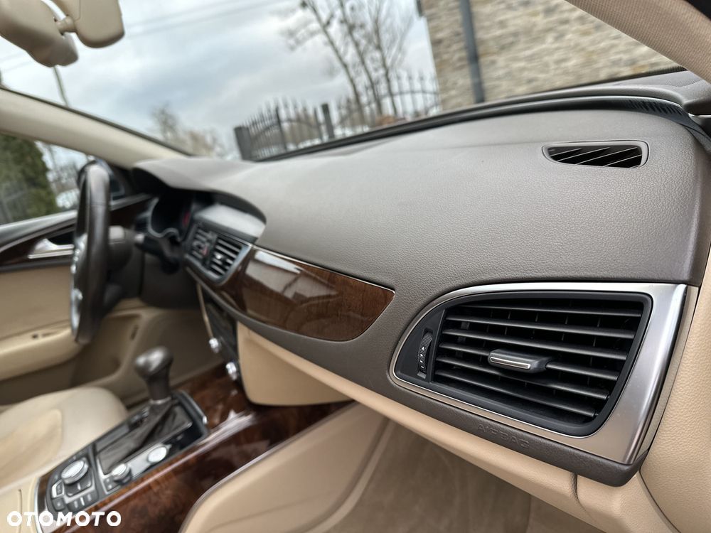 Audi A6 Avant 2.0 TDI DPF multitronic - 15