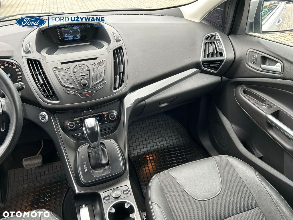 Ford Kuga 2.0 TDCi 4x4 Titanium - 12
