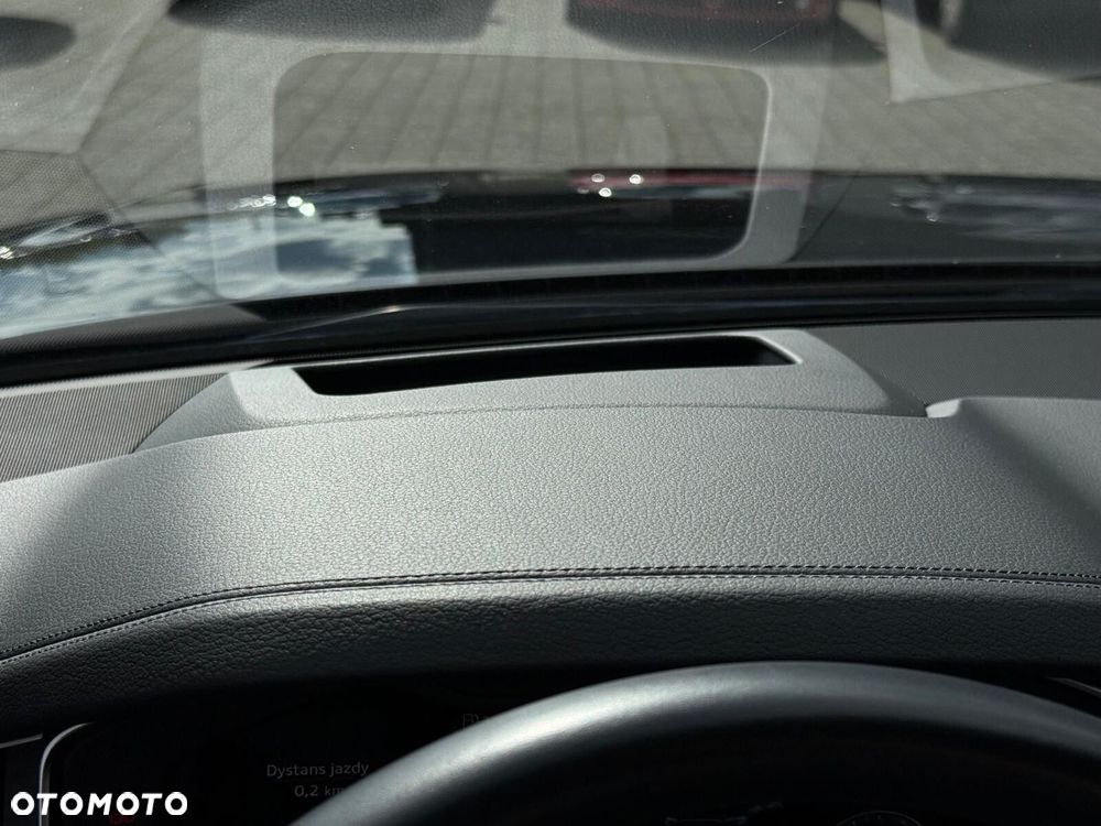 Audi A8 - 33