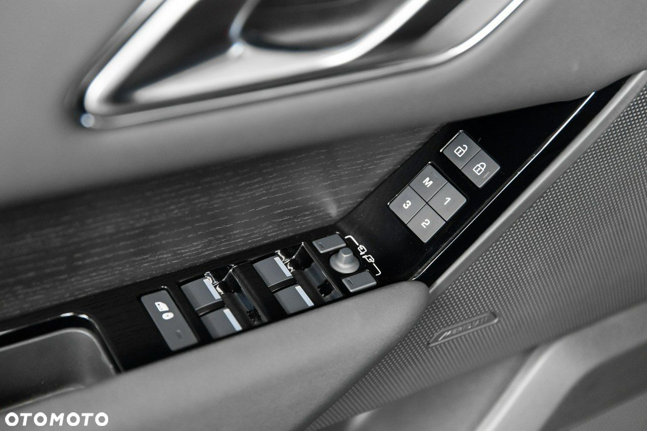 Land Rover Range Rover Velar - 27