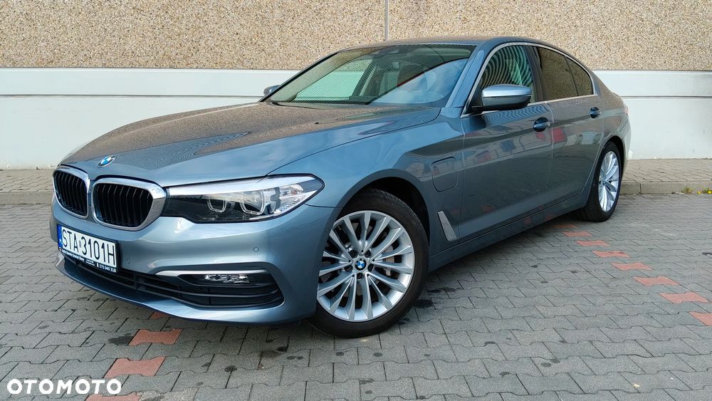 BMW Seria 5 530e iPerformance GPF Business Edition - 1