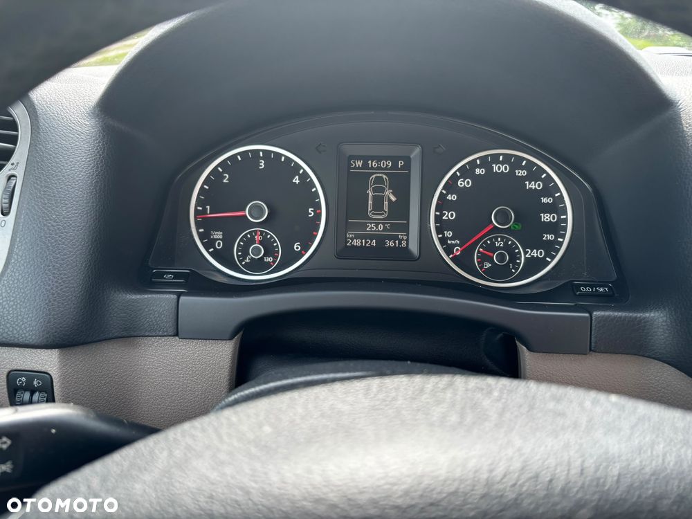 Volkswagen Tiguan 2.0 TDI 4Mot Trend Tiptr - 9