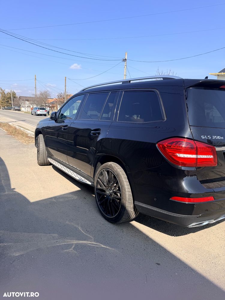 Mercedes-Benz GLS - 18