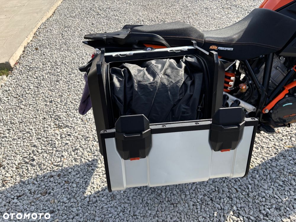 KTM Adventure - 12