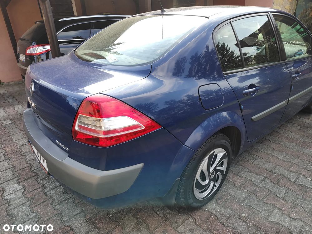 Renault Megane 1.5 dCi Authentique - 4
