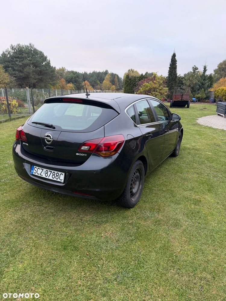Opel Astra - 4