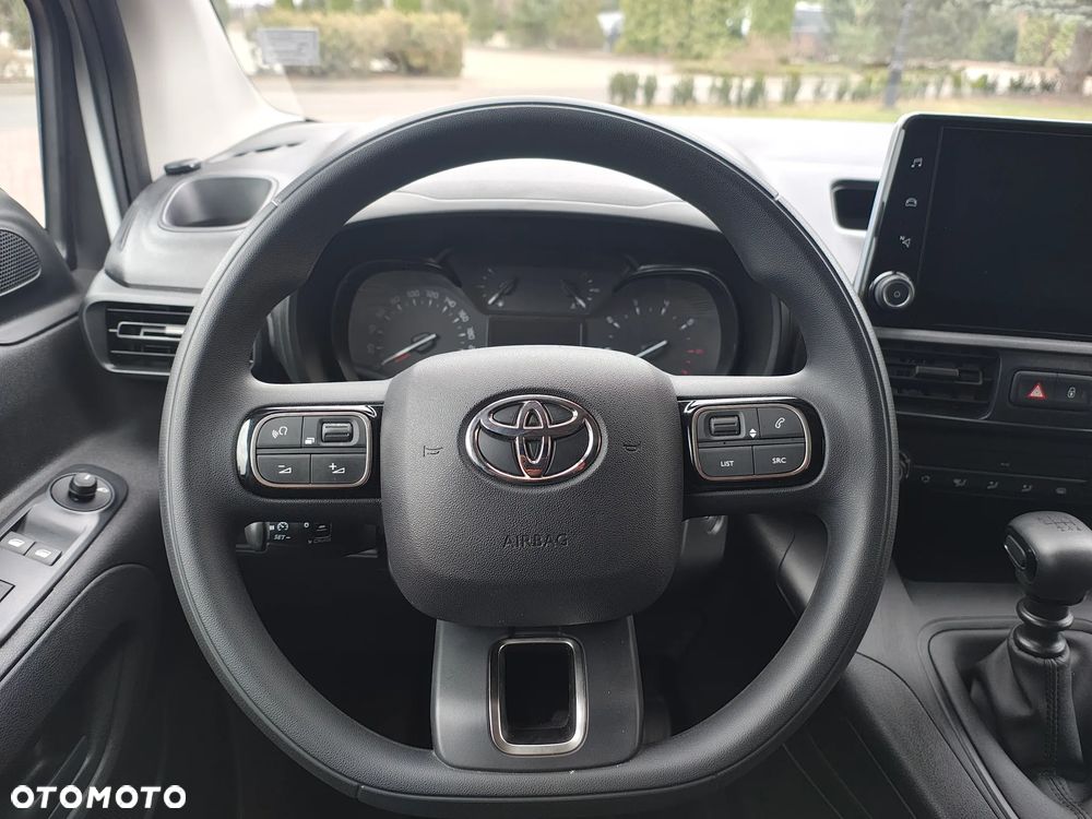Toyota Proace - 30