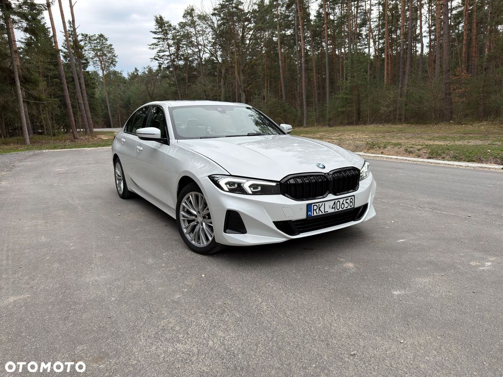 BMW Seria 3 330i xDrive Sport Line - 20