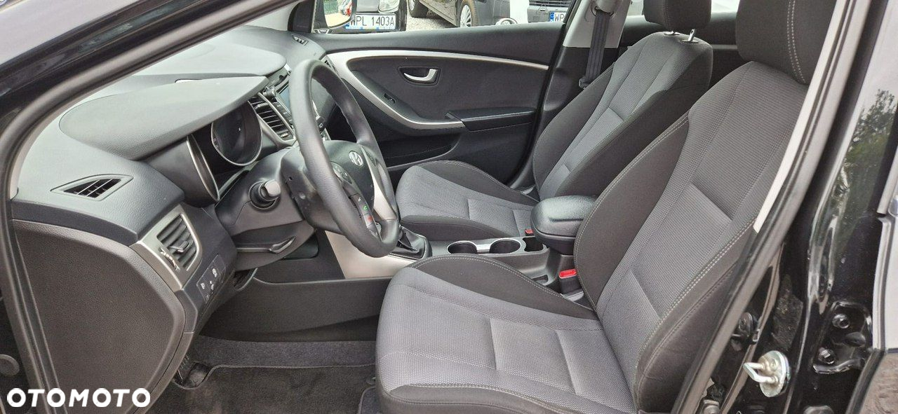 Hyundai i30 - 34