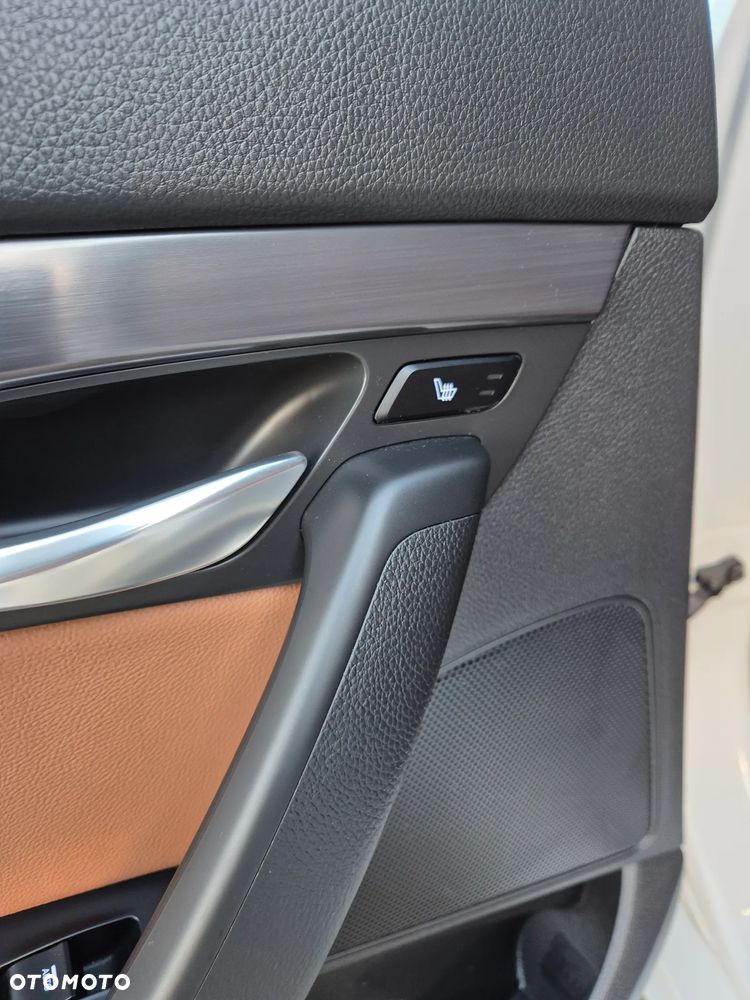 Hyundai i40 Kombi 1.7 CRDi DCT Premium - 19