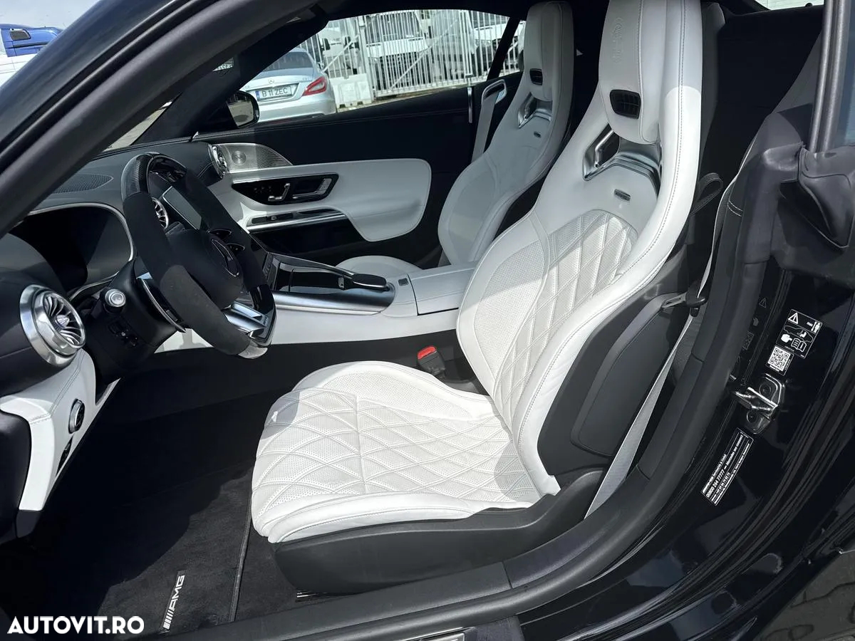 Mercedes-Benz SL AMG 55 4MATIC+ - 11