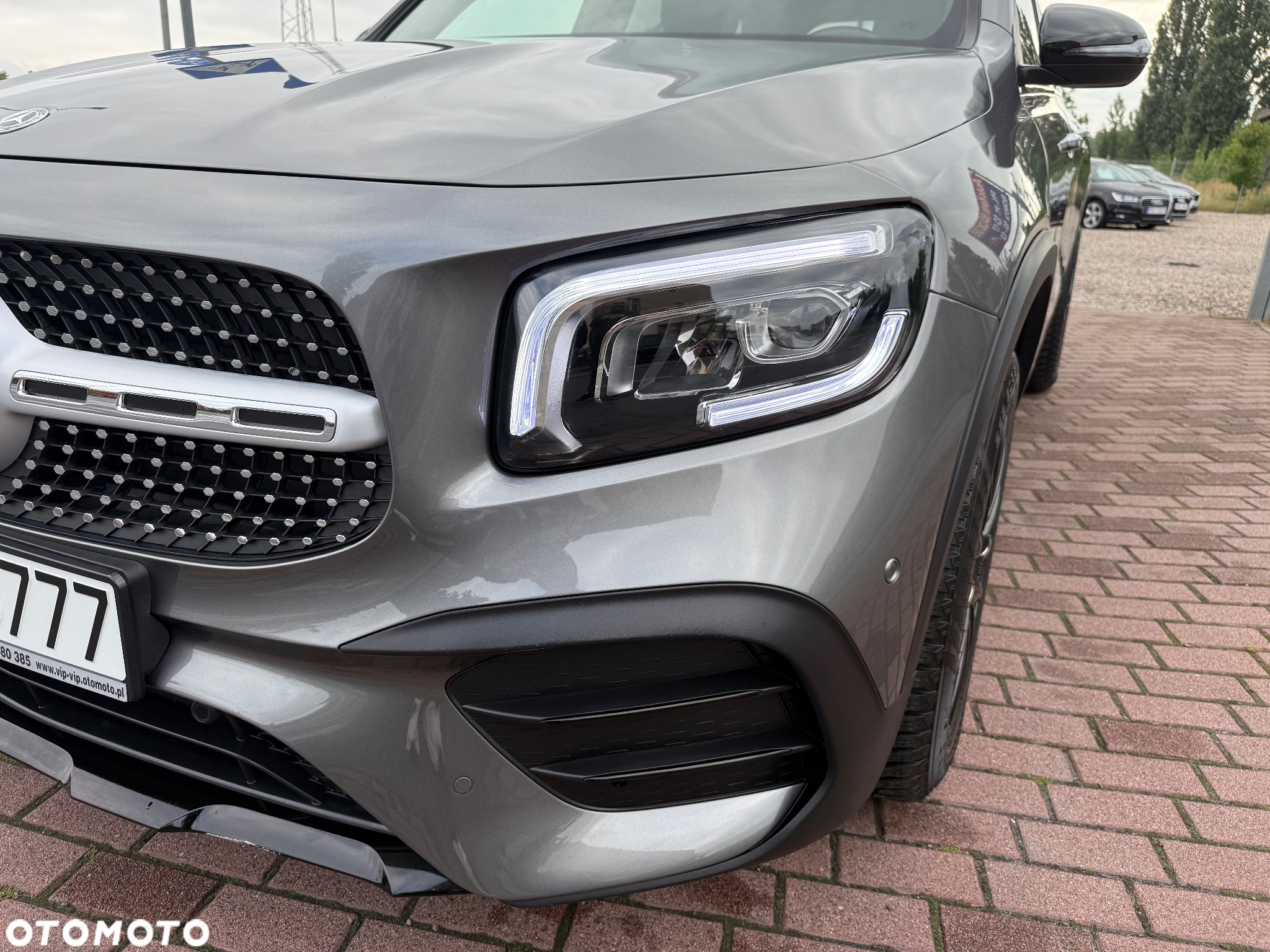 Mercedes-Benz GLB 200 d AMG Line 8G-DCT - 34