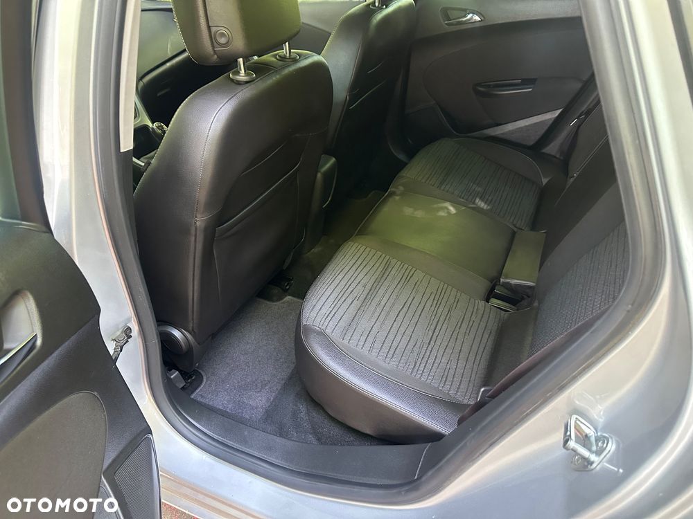 Opel Astra 1.6 Cosmo EU6 - 12