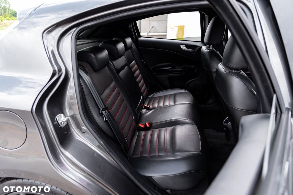 Alfa Romeo Giulietta 1.8 TBi 16V Quadrifoglio Verde - 23