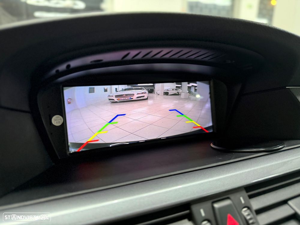 BMW 520 d Touring - 18