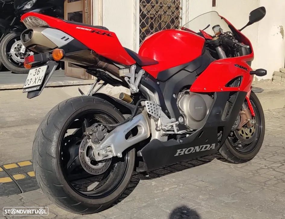 Honda CBR 1000 RR - 8