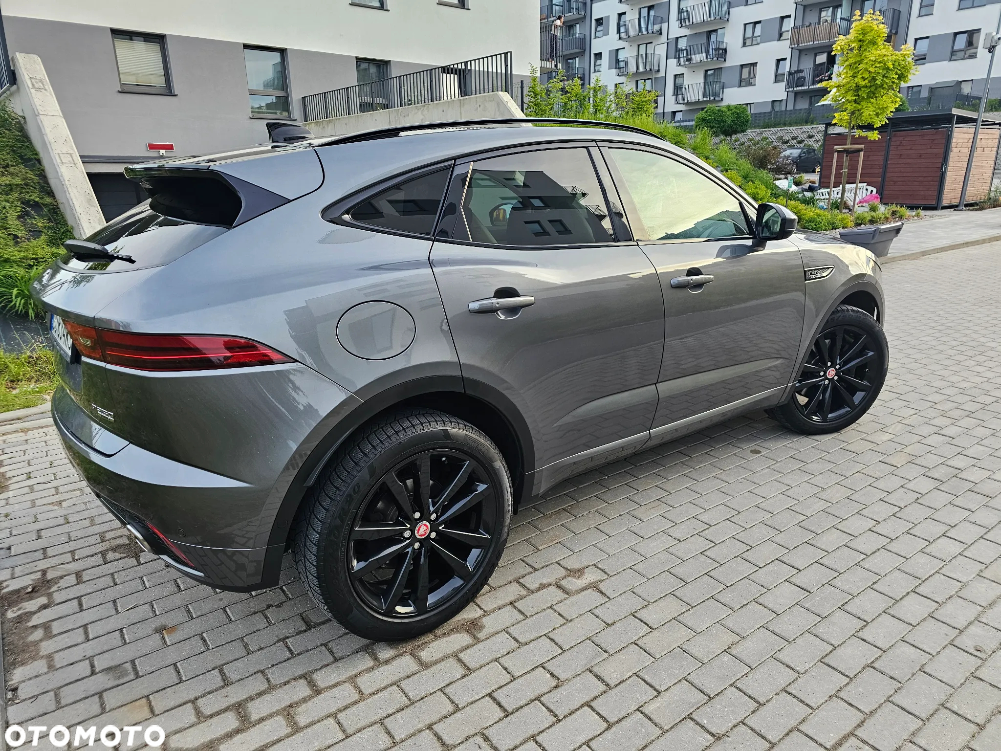 Jaguar E-Pace 2.0 i4P AWD R-Dynamic S - 5