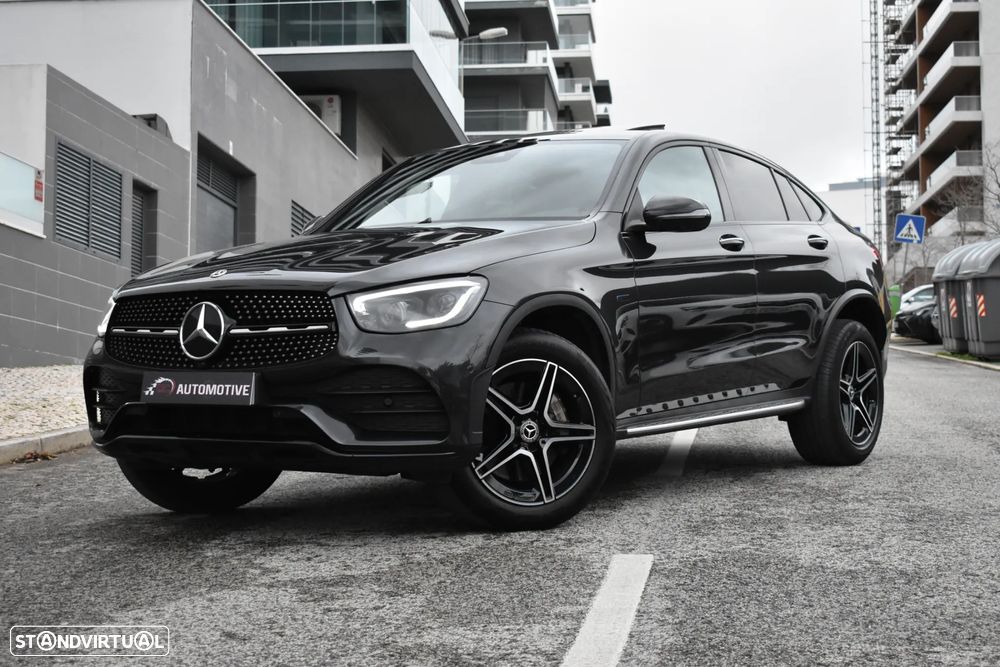 Mercedes-Benz GLC 300 e Coupe 4Matic 9G-TRONIC AMG Line - 1