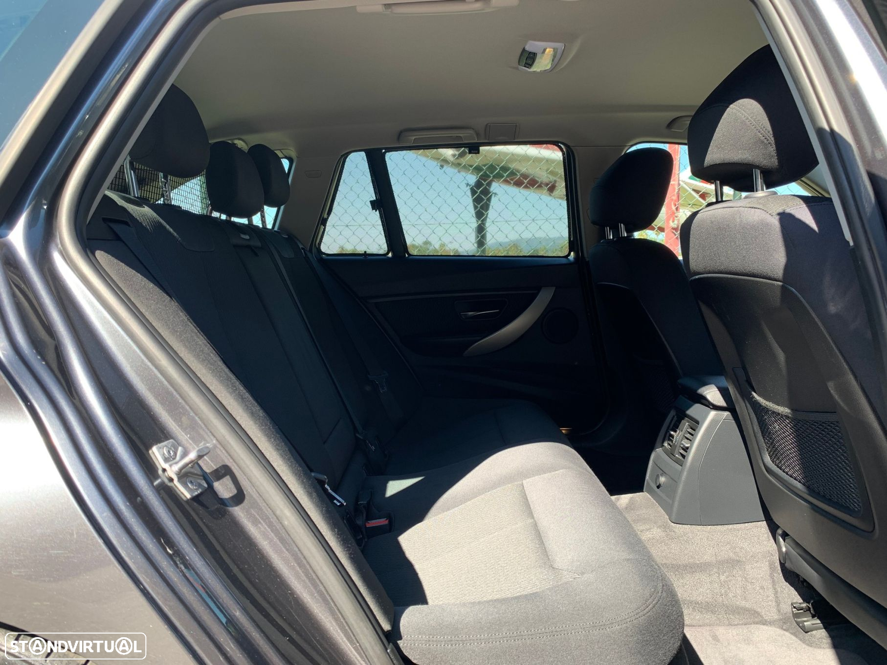 BMW 320 d Touring Auto Pack M - 21