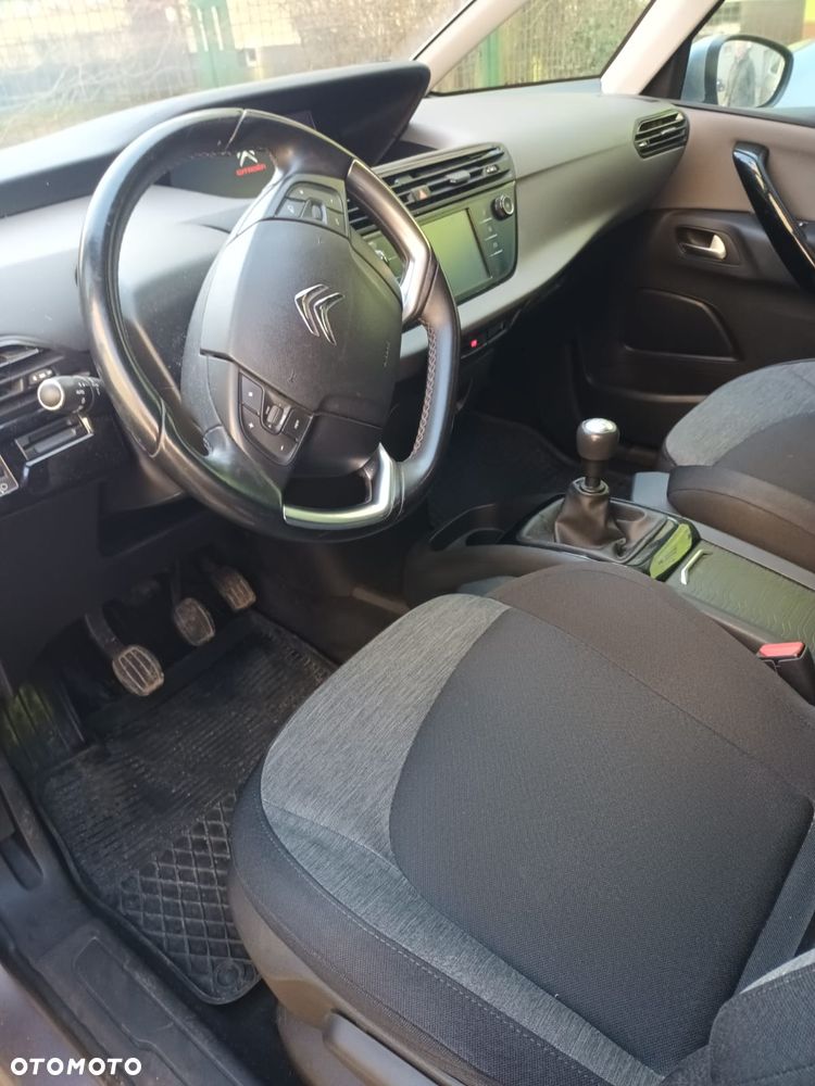 Citroën C4 Picasso - 6