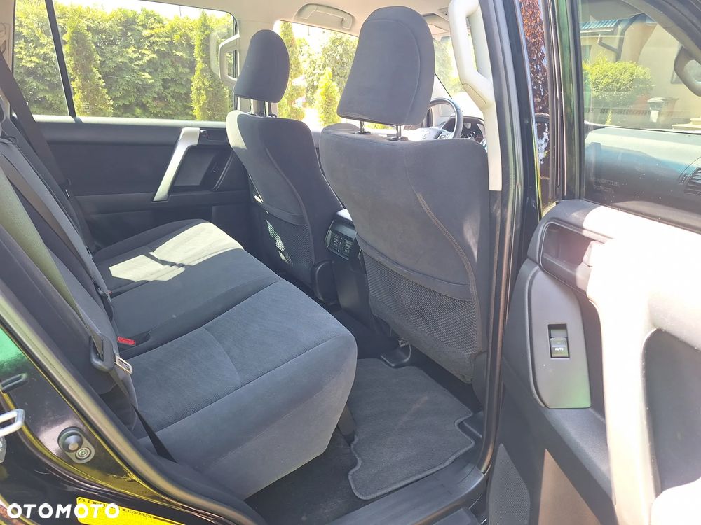 Toyota Land Cruiser LC 2.8 D-4D Prado - 8