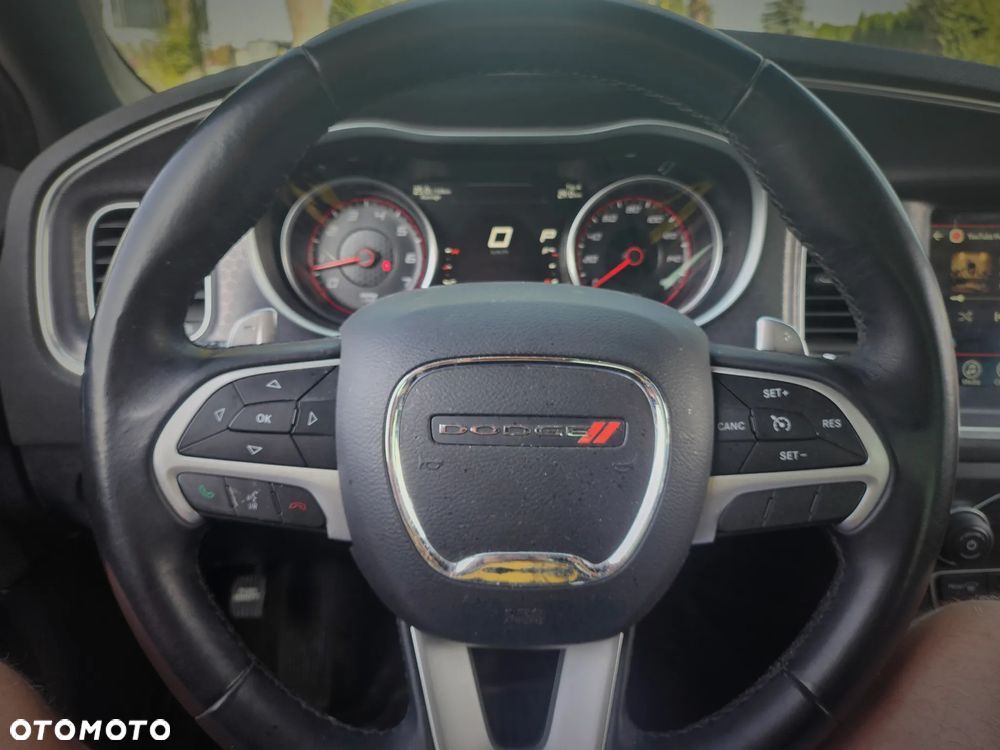 Dodge Charger - 9