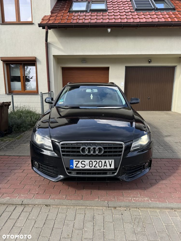 Audi A4 Avant 2.0 TDI DPF multitronic Ambiente - 2