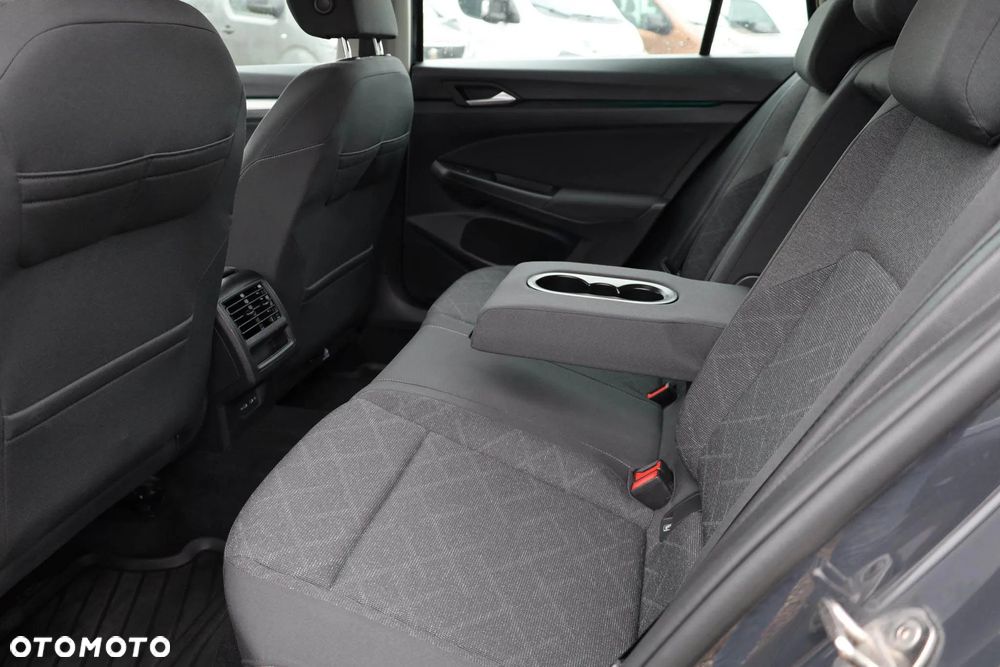 Volkswagen Golf 2.0 TDI Life - 35