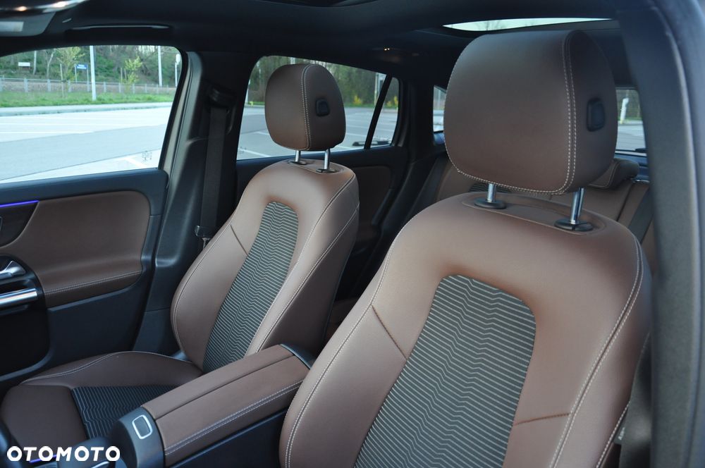 Mercedes-Benz GLA 200 Business Edition - 15