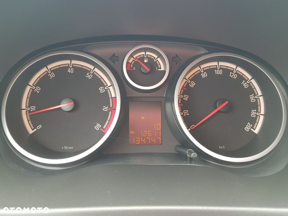 Opel Corsa - 21
