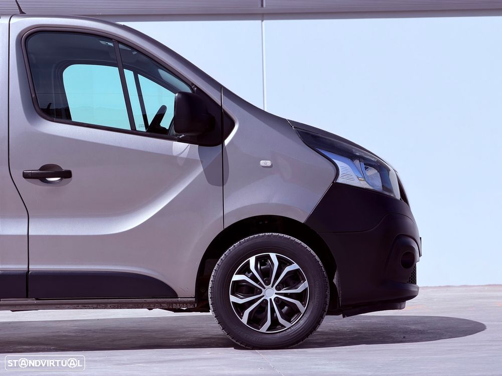 Nissan NV300 L2H1 2,9 (9L) Premium - 5