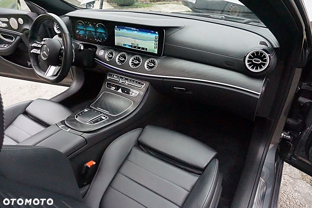 Mercedes-Benz Klasa E 220 d AMG - 24