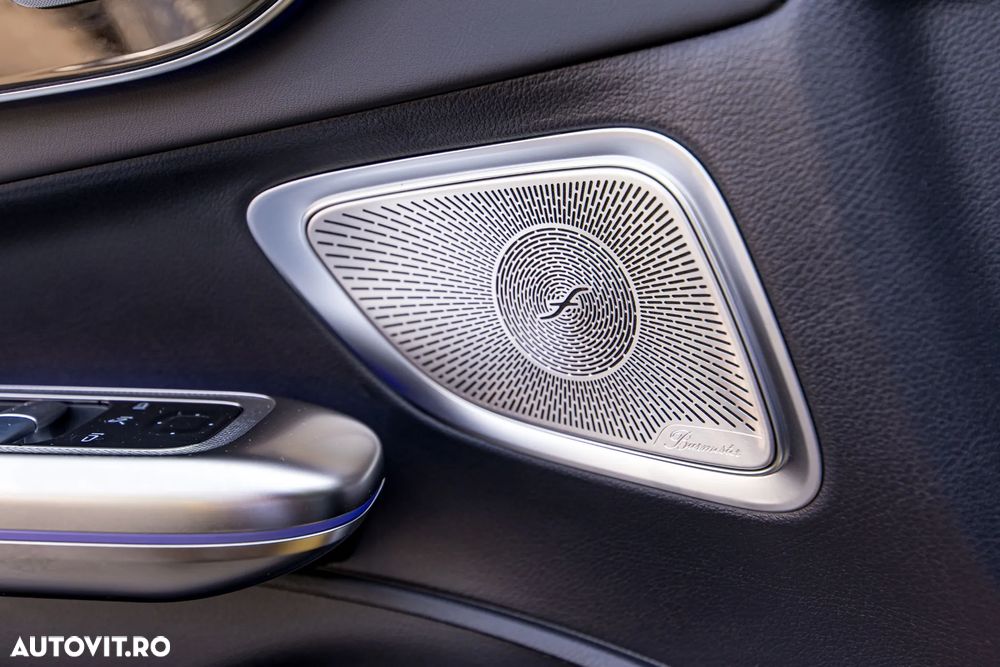 Mercedes-Benz CLE Mercedes-AMG 53 4M+ Cabrio AMG S.SHIFT TCT 9G - 26