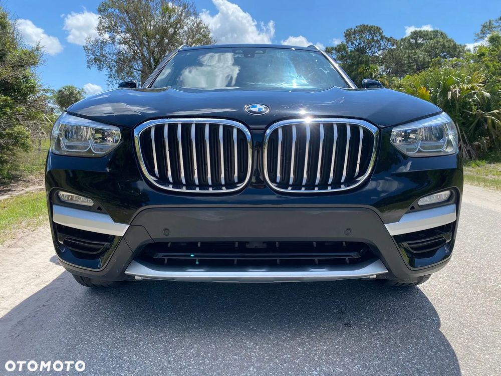 BMW X3 xDrive30i Advantage sport - 4