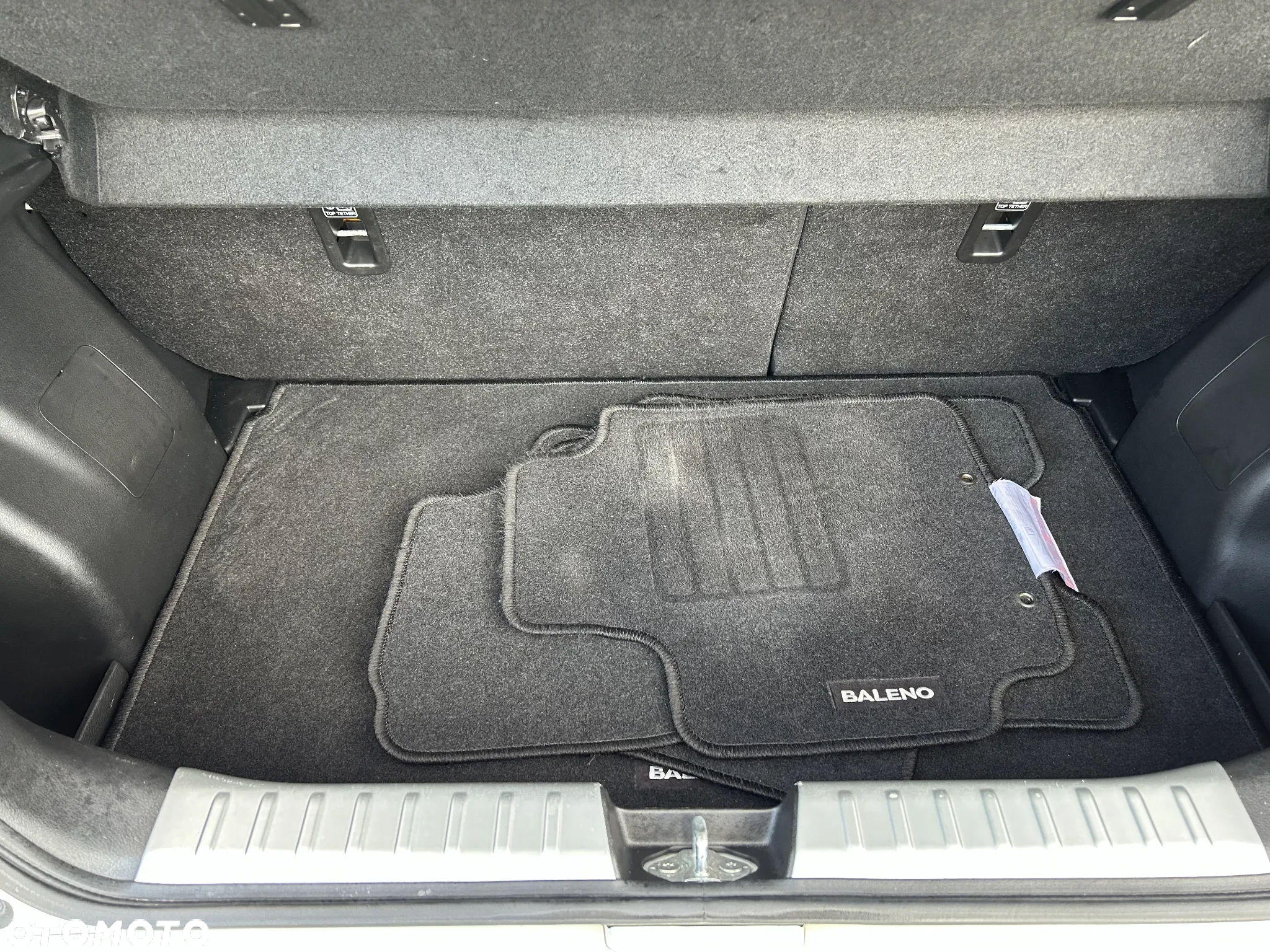 Suzuki Baleno 1.2 Premium Plus - 6